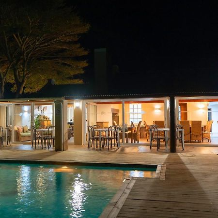 Oyster Bay Lodge Екстериор снимка