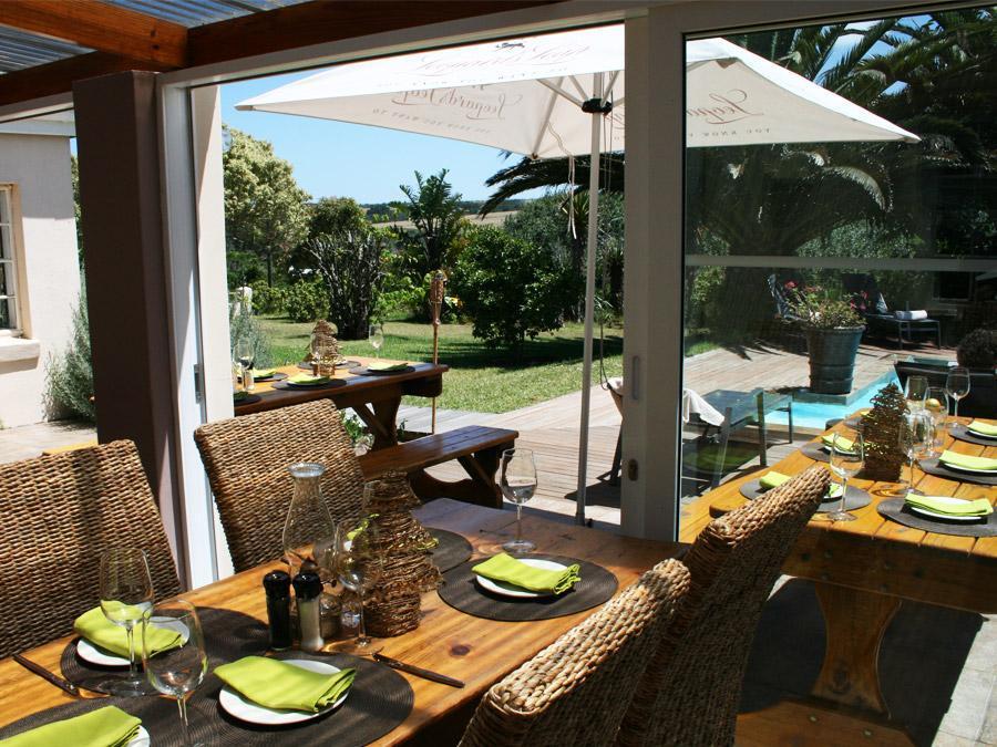 Oyster Bay Lodge Екстериор снимка