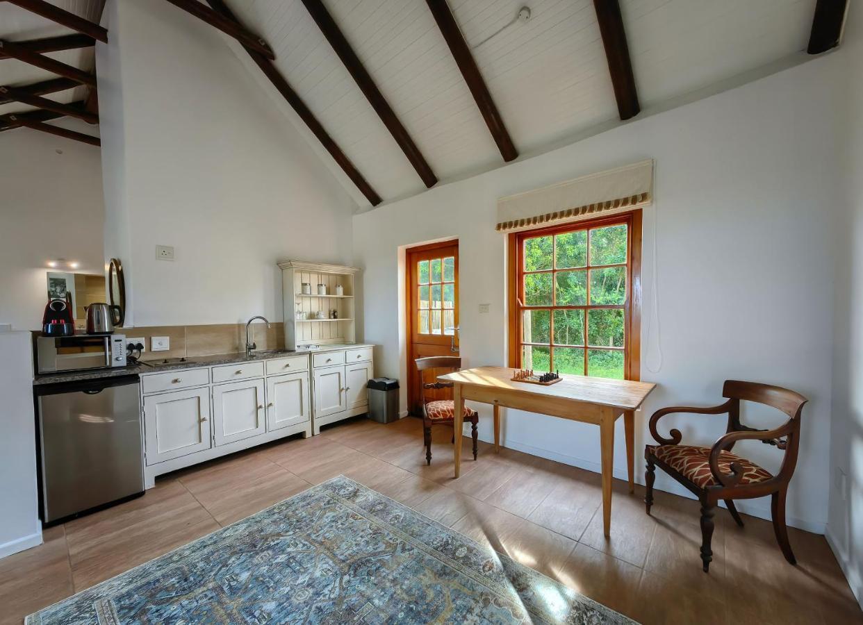 Oyster Bay Lodge Екстериор снимка
